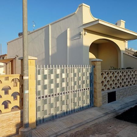 Casa Vacanze Da Lui' ตอร์เลลาปิลโล ภายนอก รูปภาพ