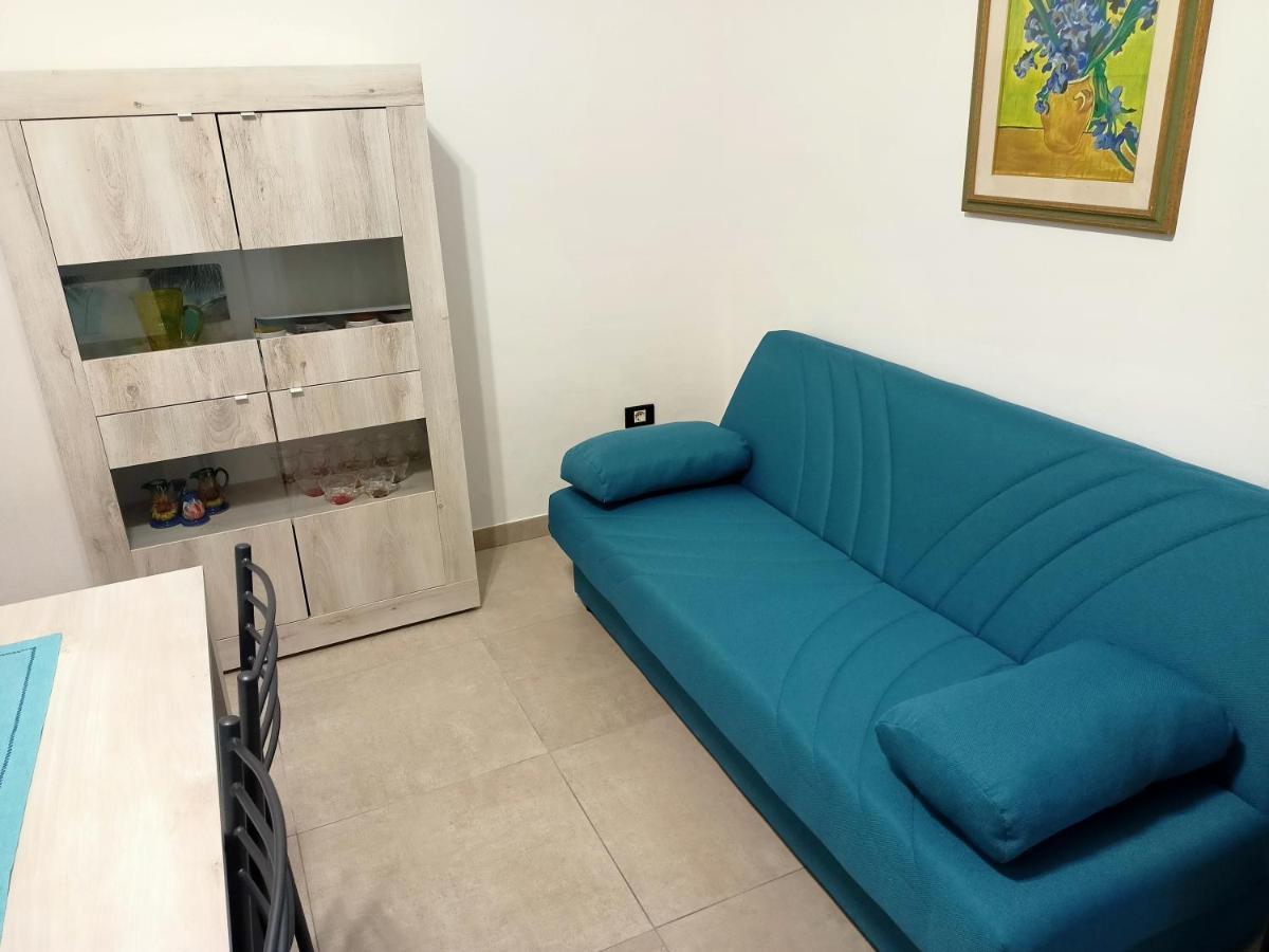 Casa Vacanze Da Lui' ตอร์เลลาปิลโล ภายนอก รูปภาพ